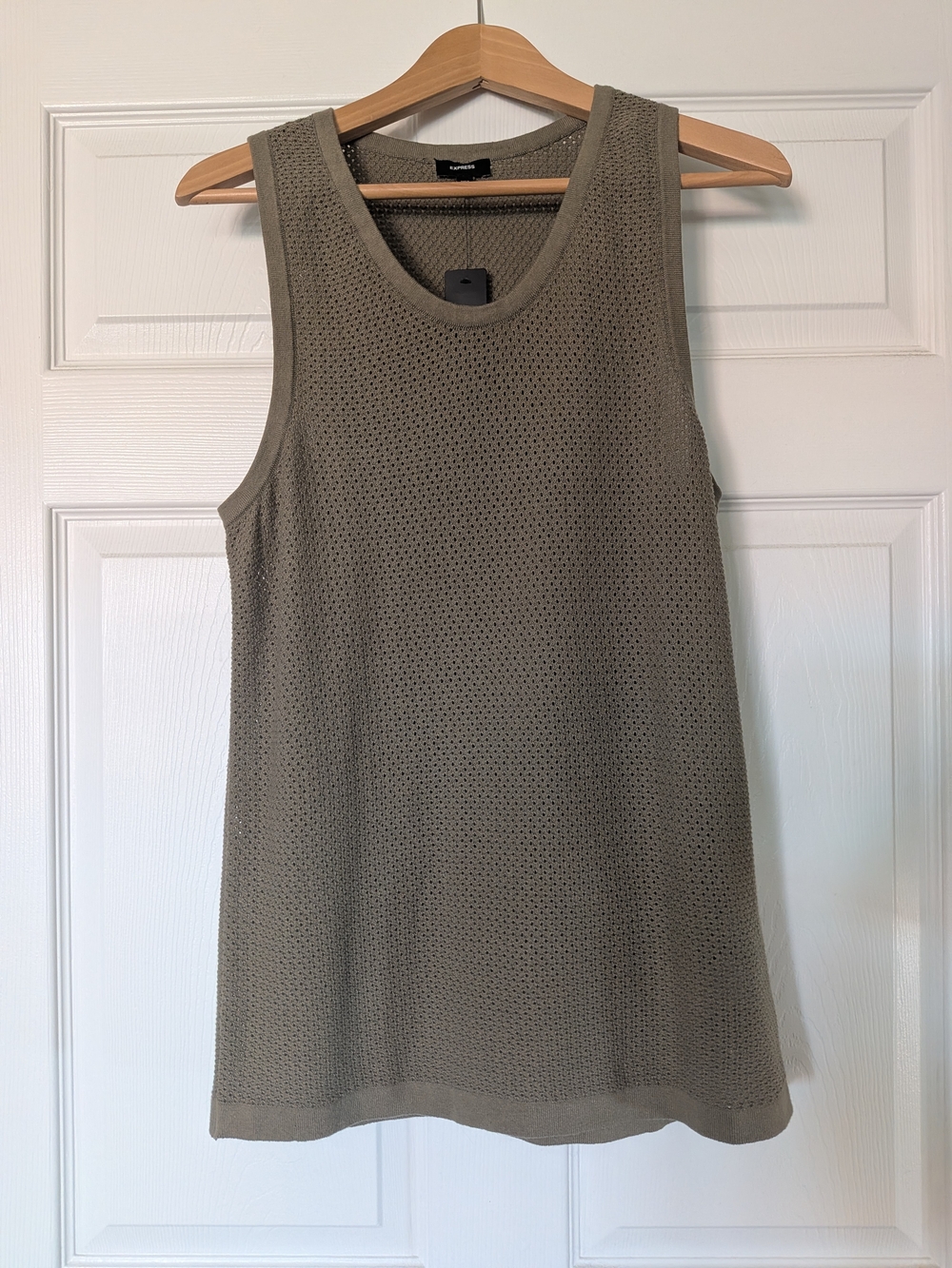 EXPRESS Sleeveless Knit Tank Top — Olive